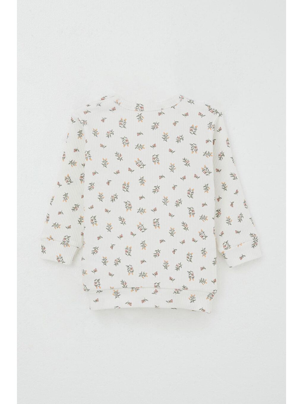 Kız Bebek Pijama Takımı Omuzdan Patlı Çiçek Desenli Ekru (4 Ay-1 Yaş)-5