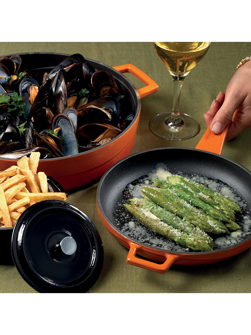 Siyah Yuvarlak Kızartma Tavası Döküm Demir Yekpare Saplı  Çap(Ø)20cm.-7