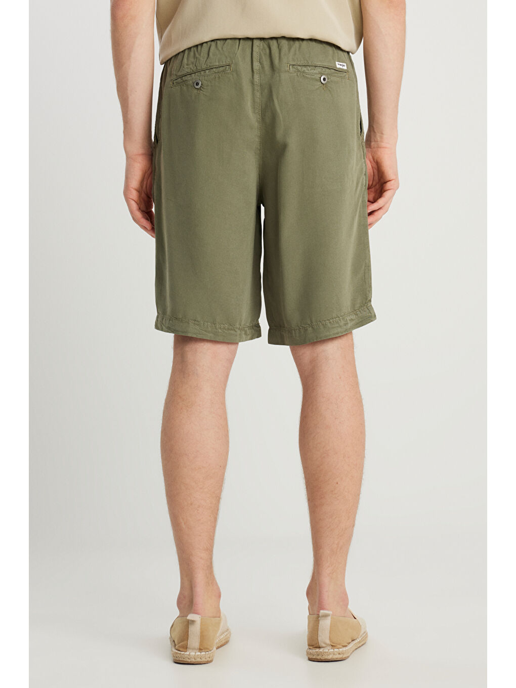 Regular Fit Normal Kesim Yumuşak Dokulu Haki Şort-3