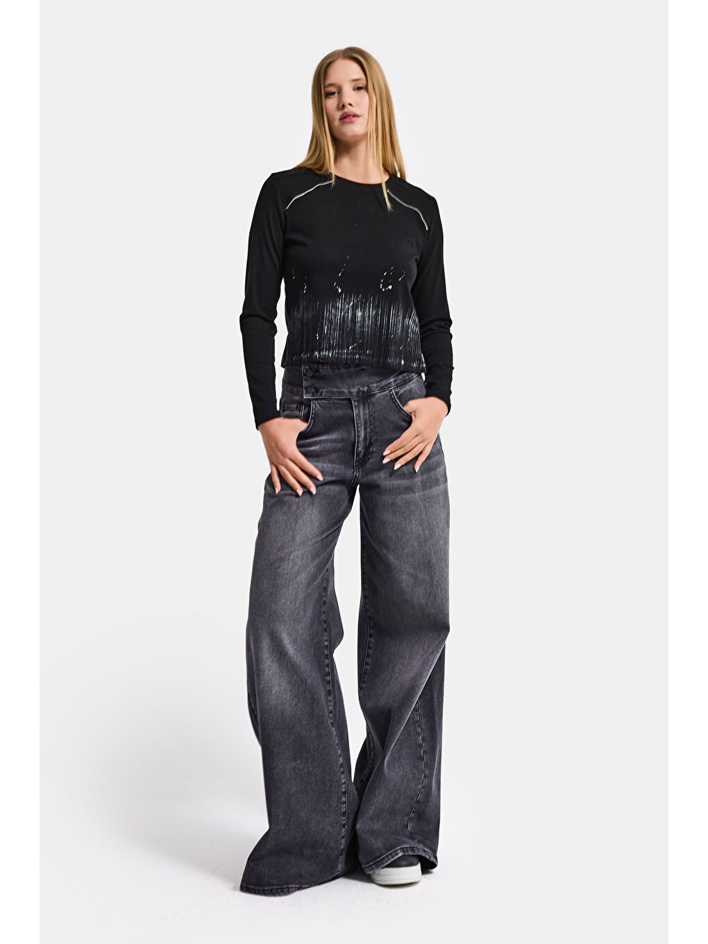 Kadın Siyah w5 Özel Baskılı Kumaş Fermuar Detaylı Tasarım Body-5