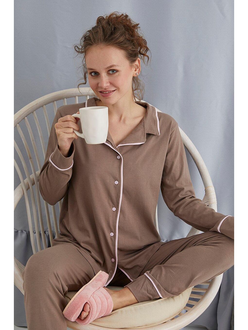 Bej Düğmeli Pijama Takım