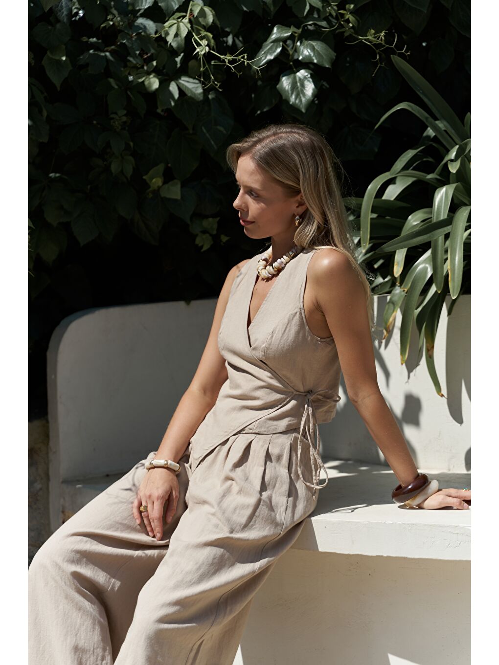 Moibel Bağcık Detay Bej Crop Pantolon Takım