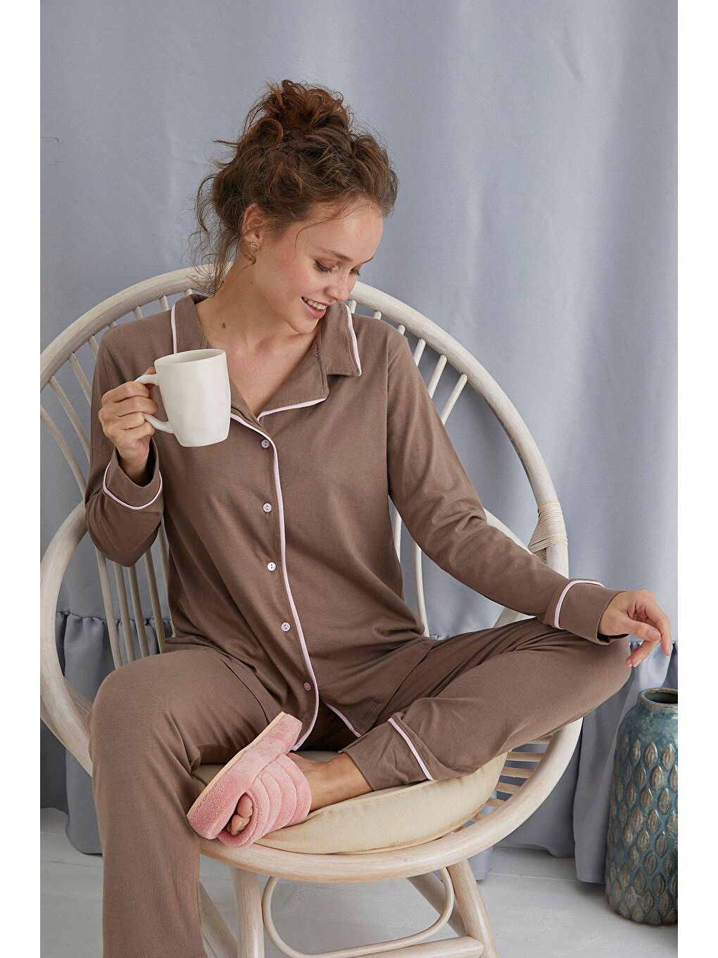 Bej Düğmeli Pijama Takım-1