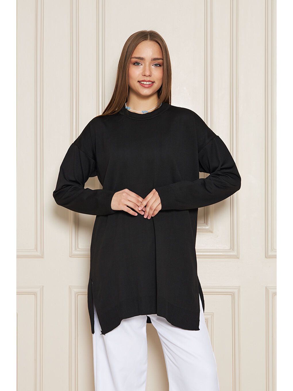 Kadın Bisiklet Yaka Yırtmaçlı Oversize Siyah Triko Kazak-4