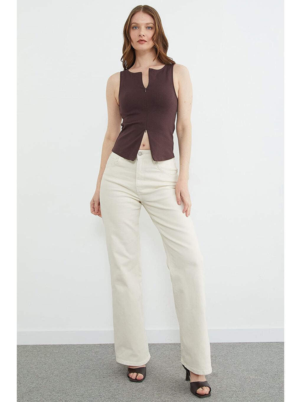 Kahverengi Basic Çift Fermuarlı Bluz-2