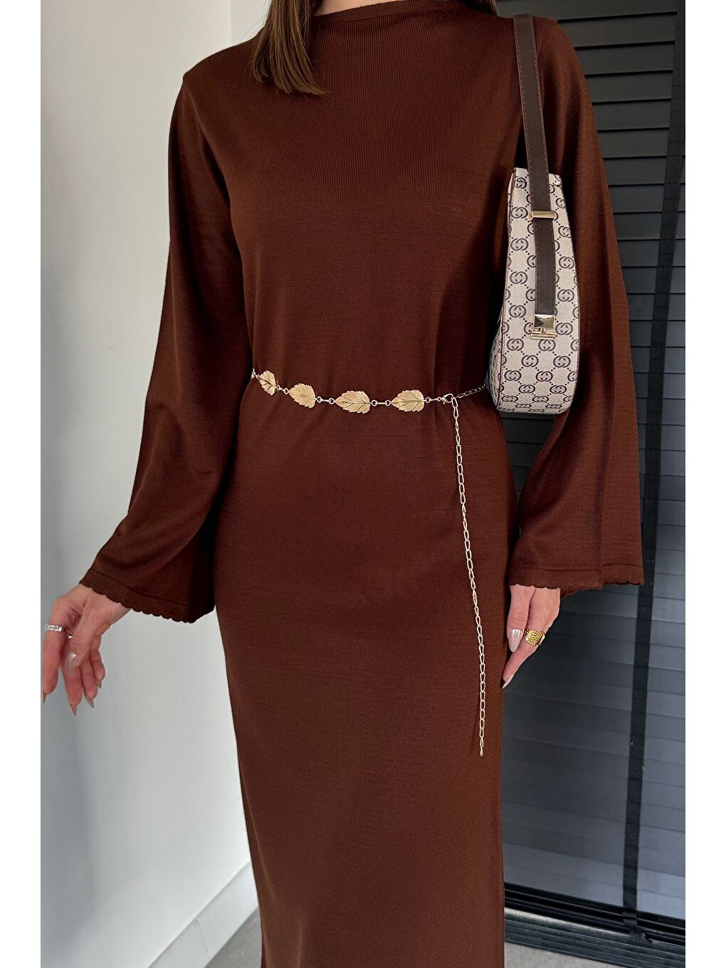 Kahverengi Bisiklet Yaka Metal Kemerli Triko Elbise-1