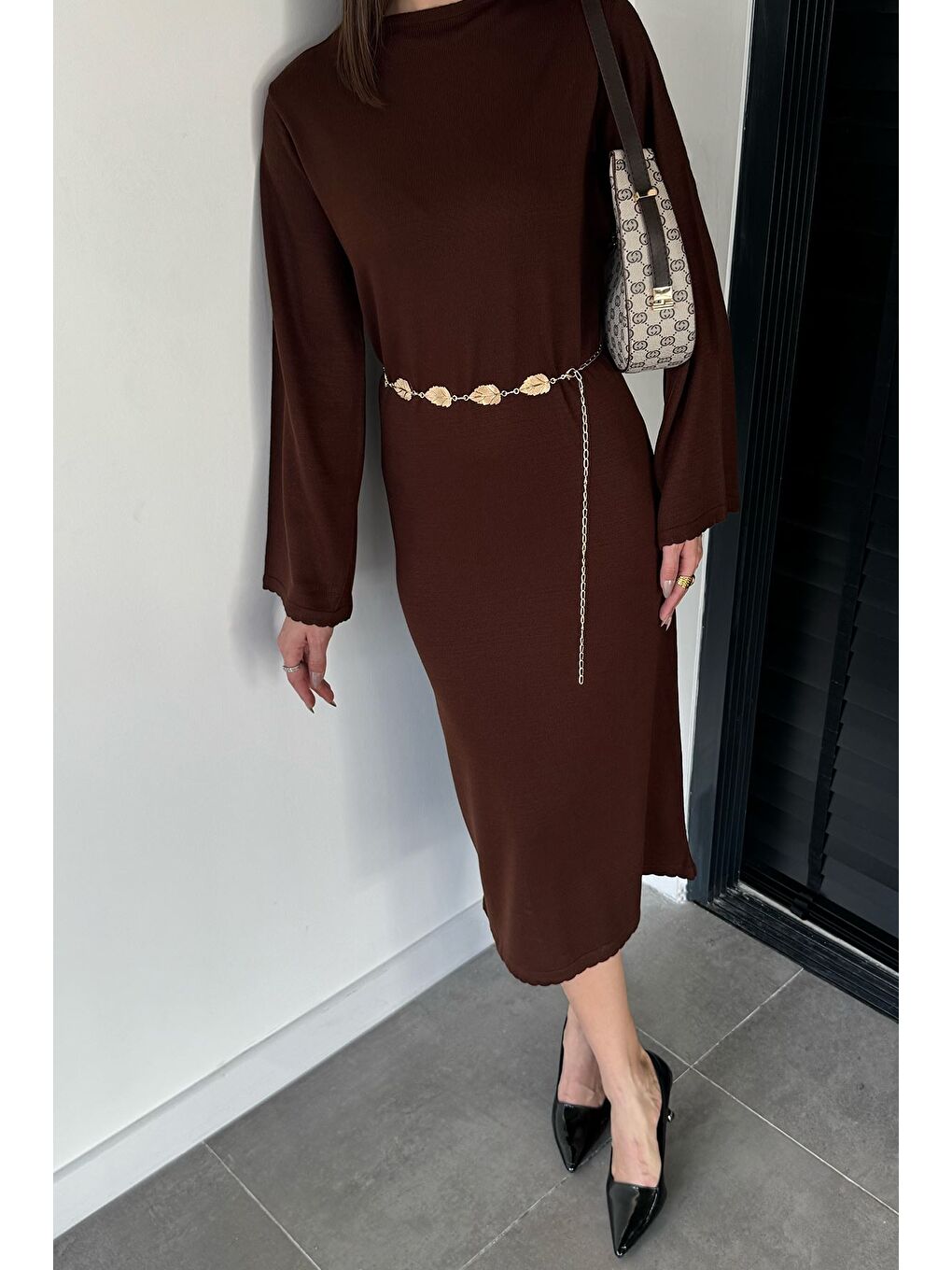 Kahverengi Bisiklet Yaka Metal Kemerli Triko Elbise-3