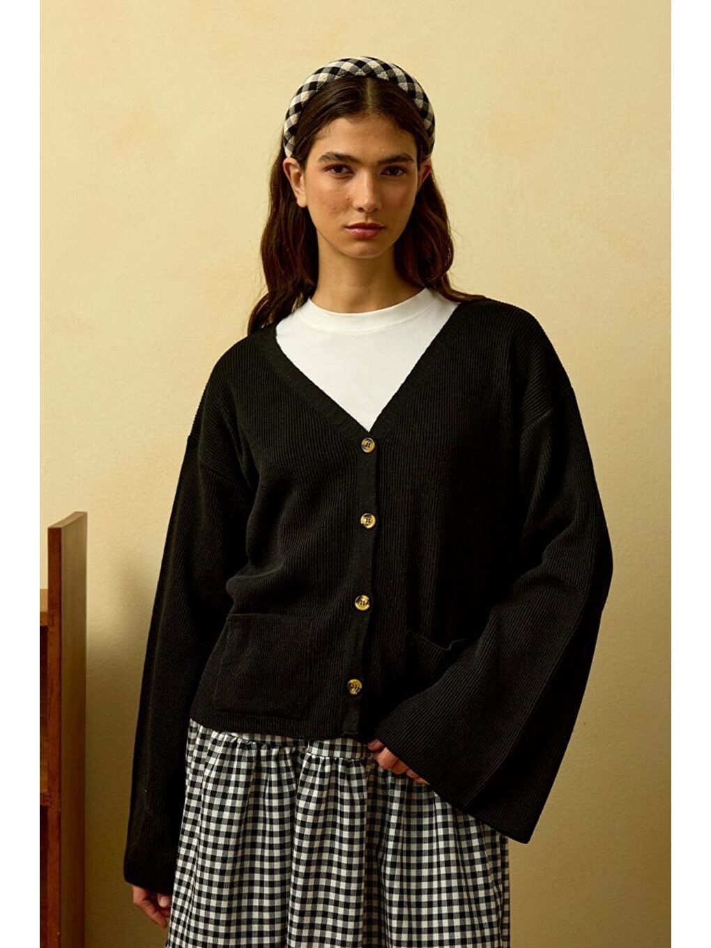 Siyah İspanyol Kol Triko Hırka-1