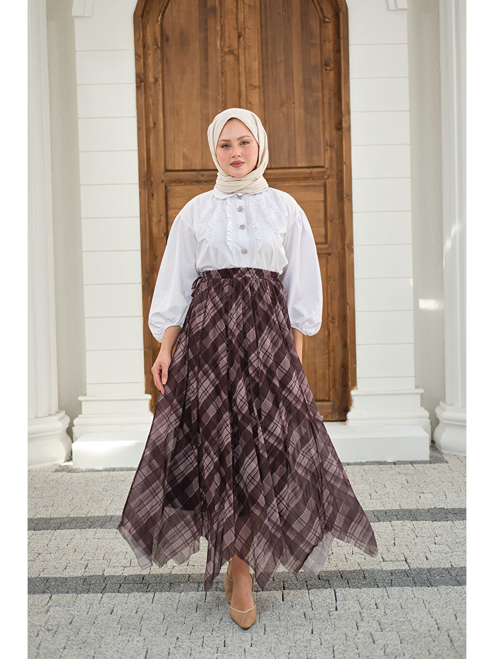 Bej Kadın Ekose Desen Dikiş İzli Yandan Bağcık Detaylı Şifon Etek Vizon-2