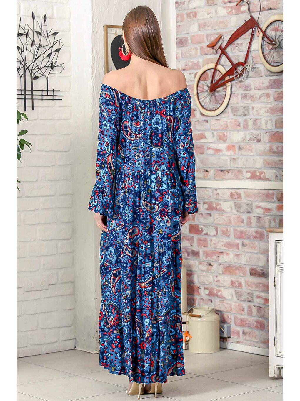 Kadın Mavi Carmen Yaka Şal Desenli Kol Ucu Volanlı Salaş Dokuma Elbise M10160000EL95906-4