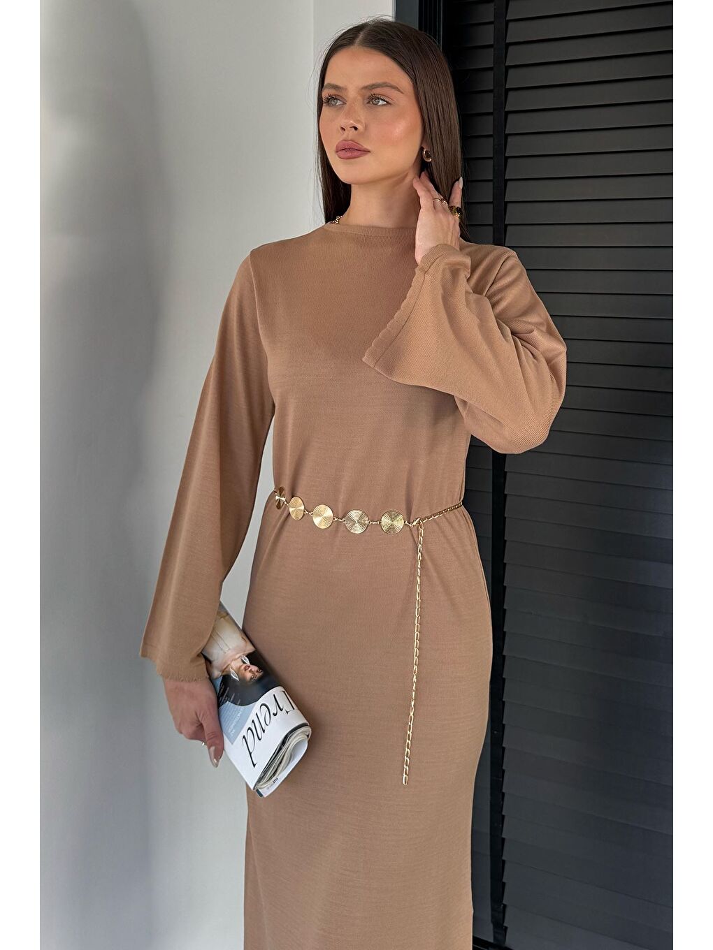 Ekru Bisiklet Yaka Metal Kemerli Triko Elbise-3