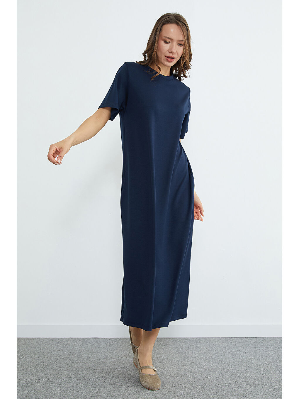 Lacivert Basic Bisiklet Yaka Midi Boy Modal Elbise-4