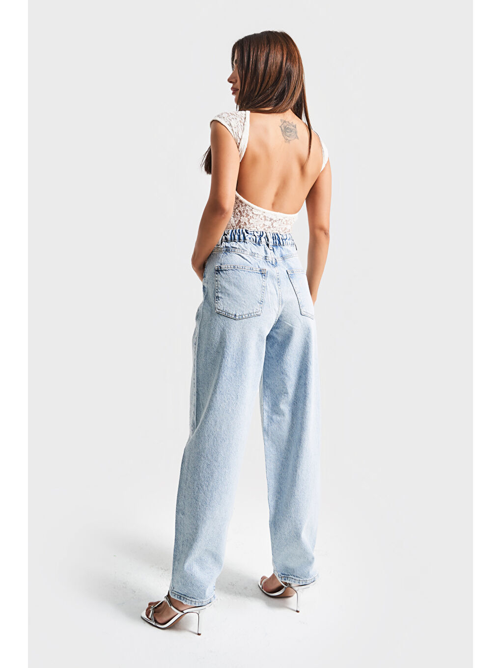 Mavi Kadın Ice Jean Rengi T-4w5-3 Skater Fit Önü Parlak Taşlı İç Boy 77cm Özel Tasarım Denim Jean-4