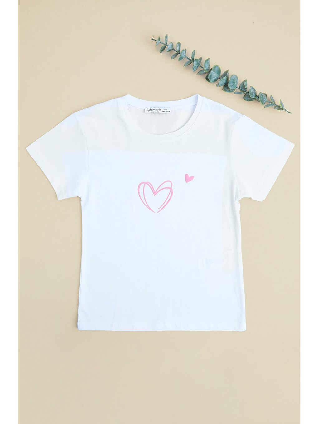 Beyaz Kalp Baskılı Bisiklet Yaka Kız Çocuk Tişört