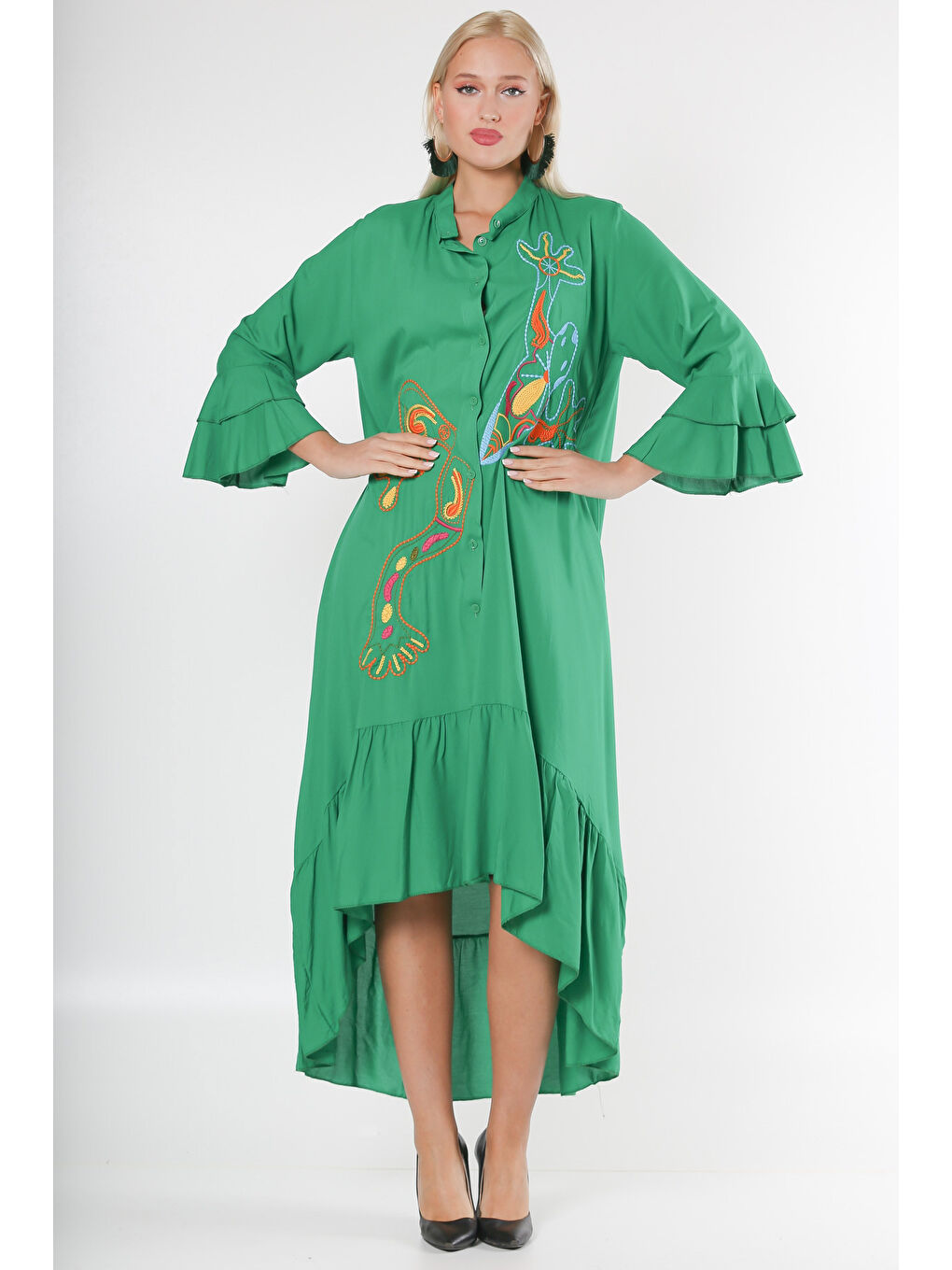 Yeşil Dik Yaka Fırfırlı Kol Düğmeli Kol Ve Etek Ucu Fırfırlı Nakışlı Oversize Dokuma Elbise-3