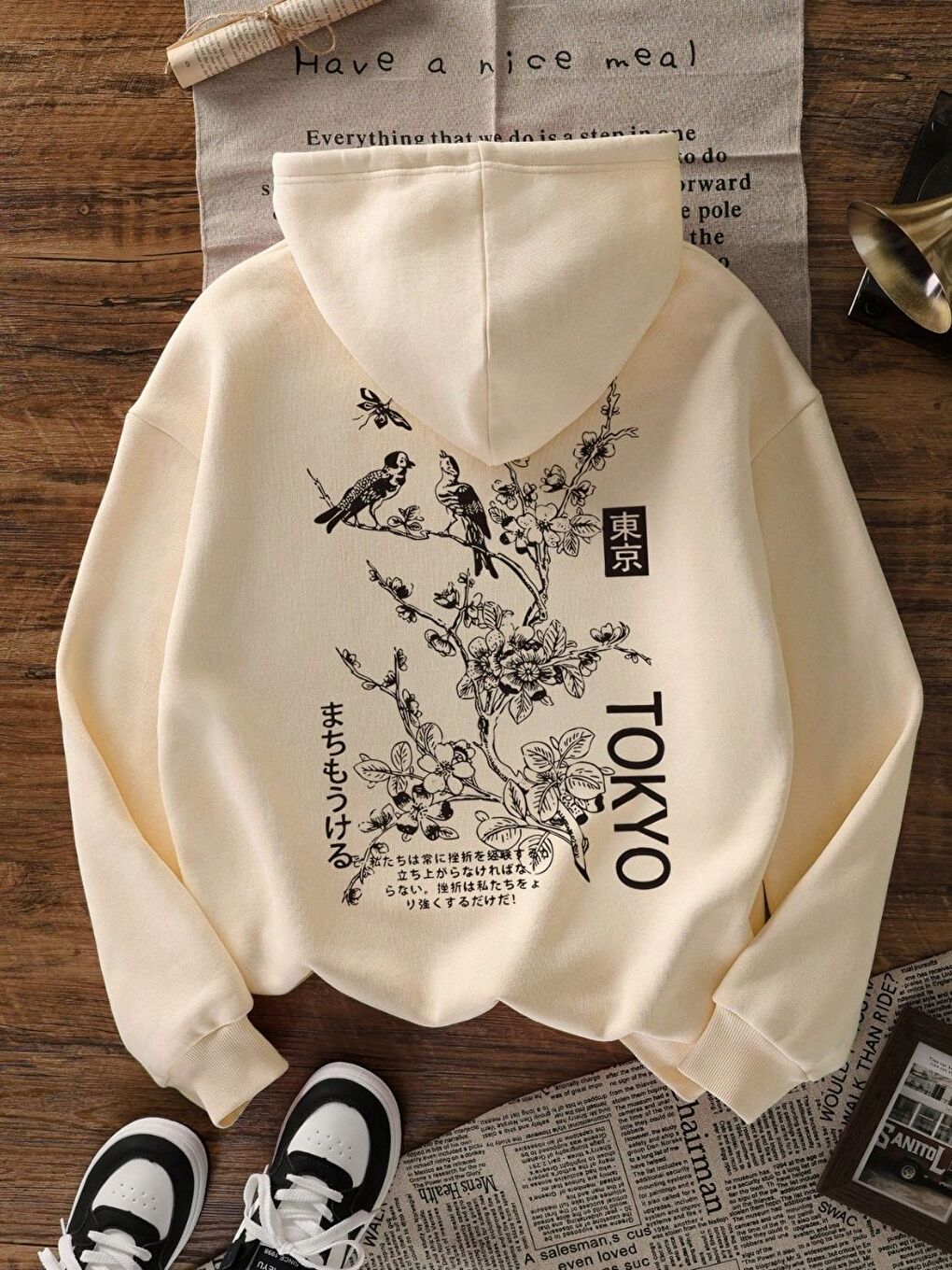 Bej Tokyo Birds Baskılı Oversize Sweatshirt-1