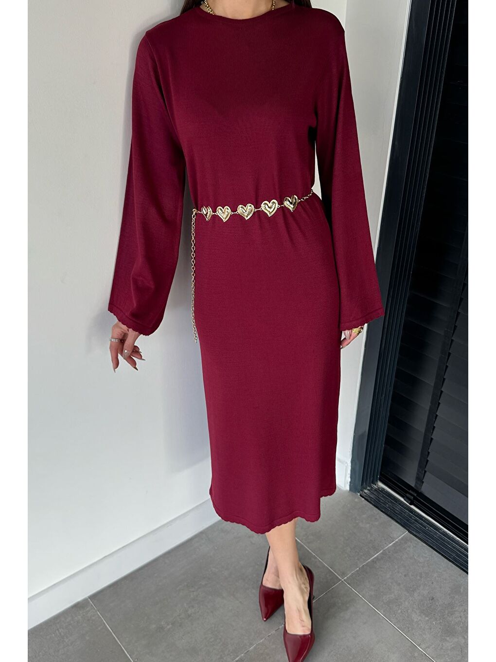 Bordo Bisiklet Yaka Metal Kemerli Triko Elbise-1