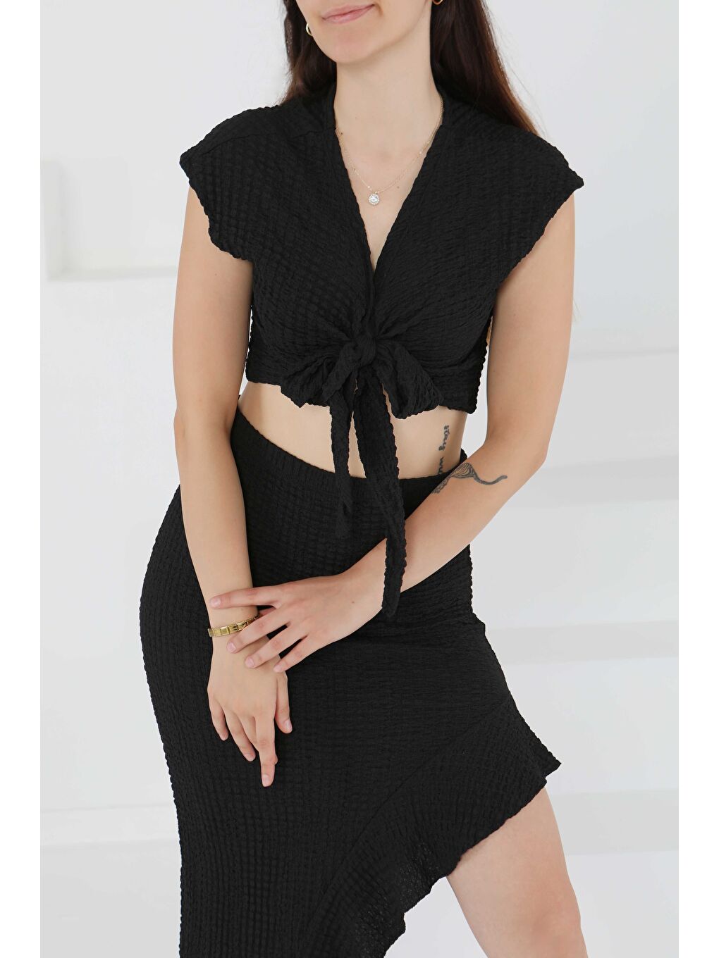 Önü Bağlamalı Etekli Takım Siyah - 27446-1