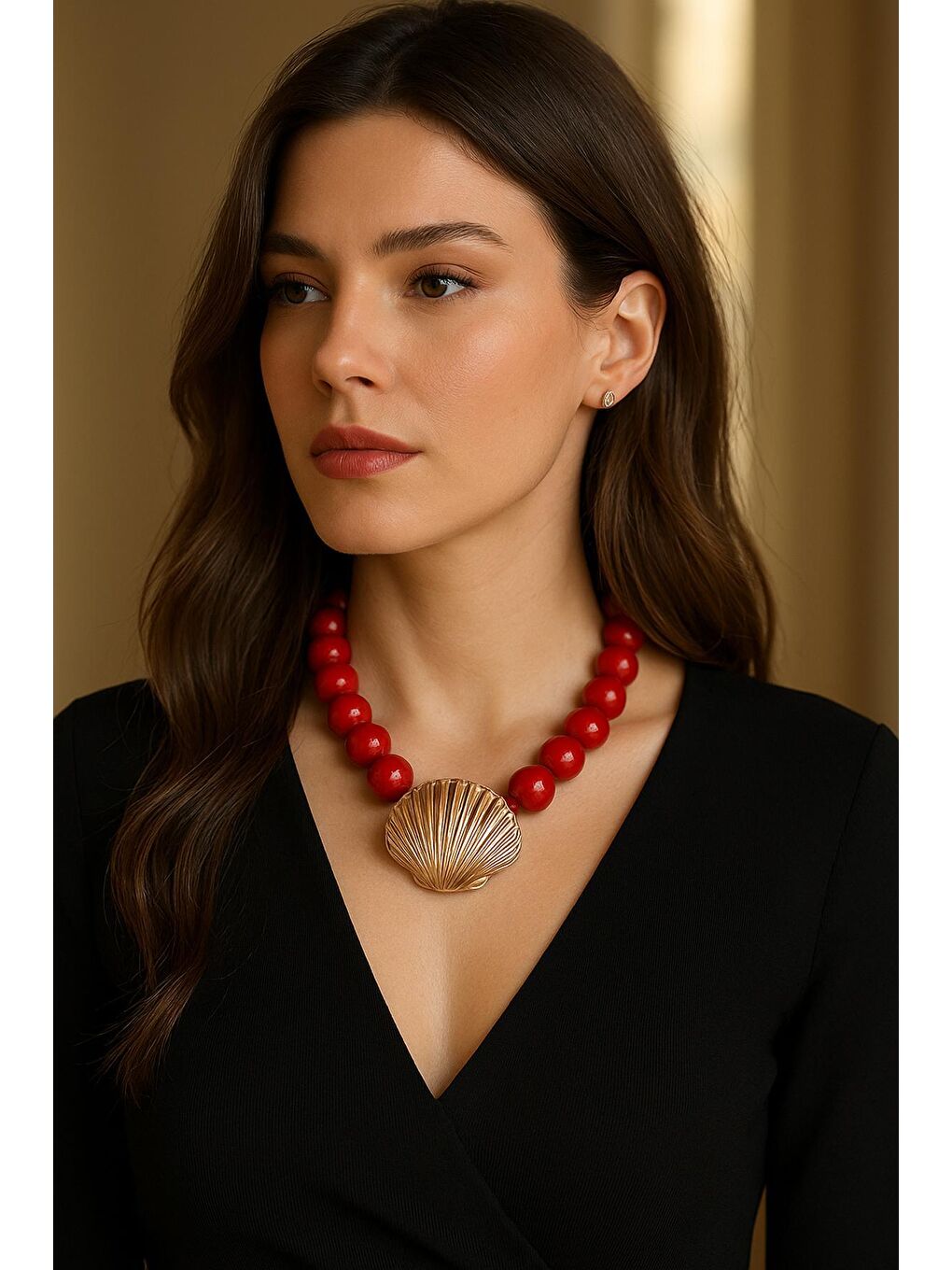 Kırmızı İstridye Uçlu Büyük Boncuklu Kolye