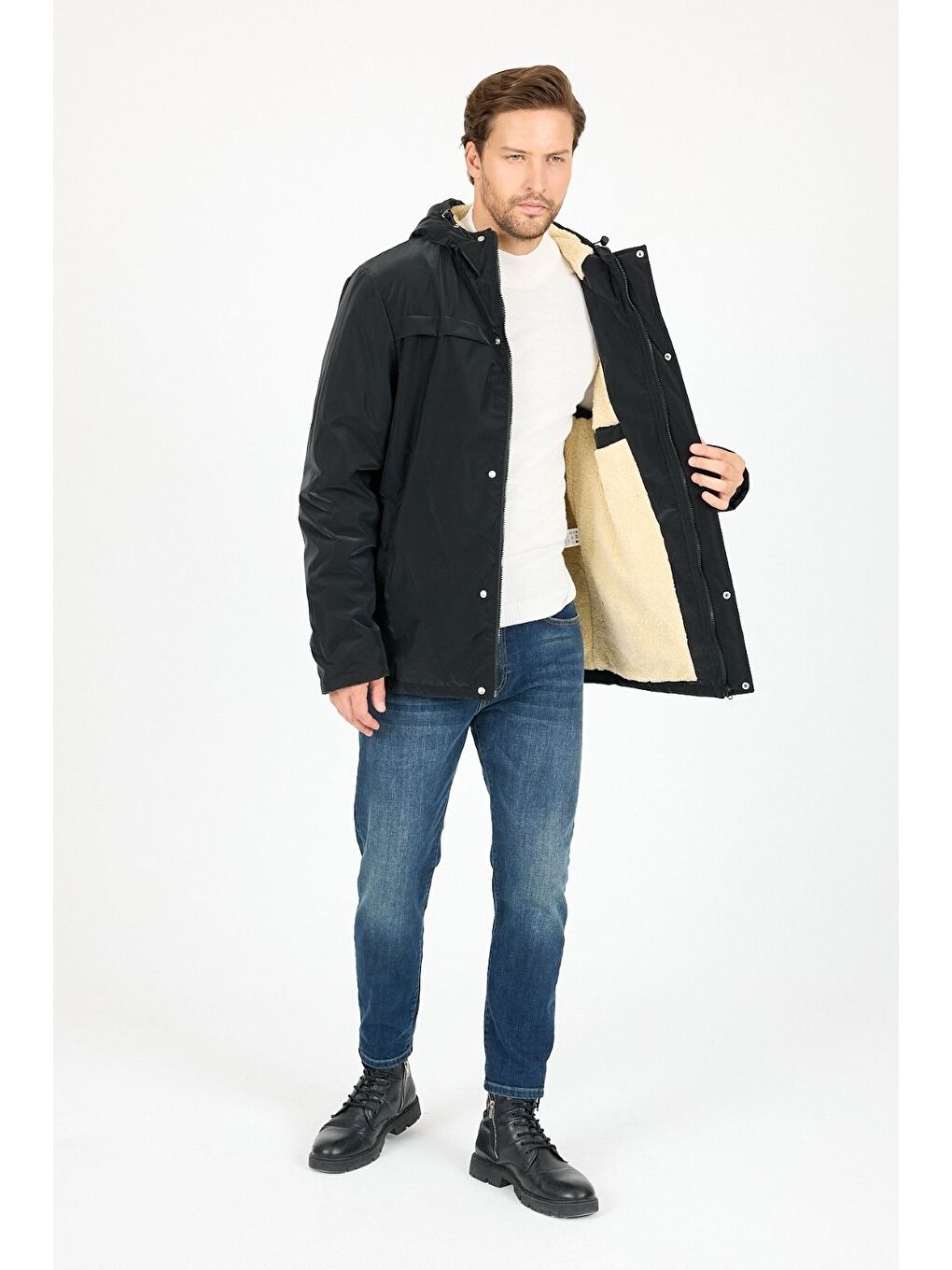 Siyah Vibes x Avmteks Kürklü Kapüşon Detaylı Mont 002-2