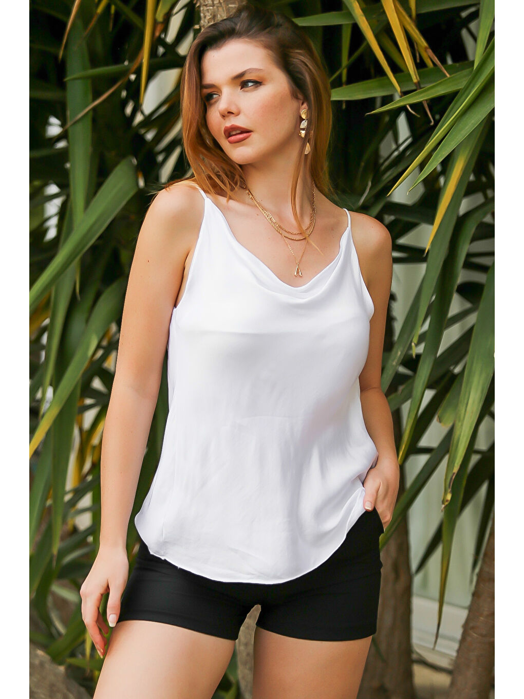 İtalyan Beyaz Degaje Yaka Askılı Dokuma Casual İpek Bluz-4