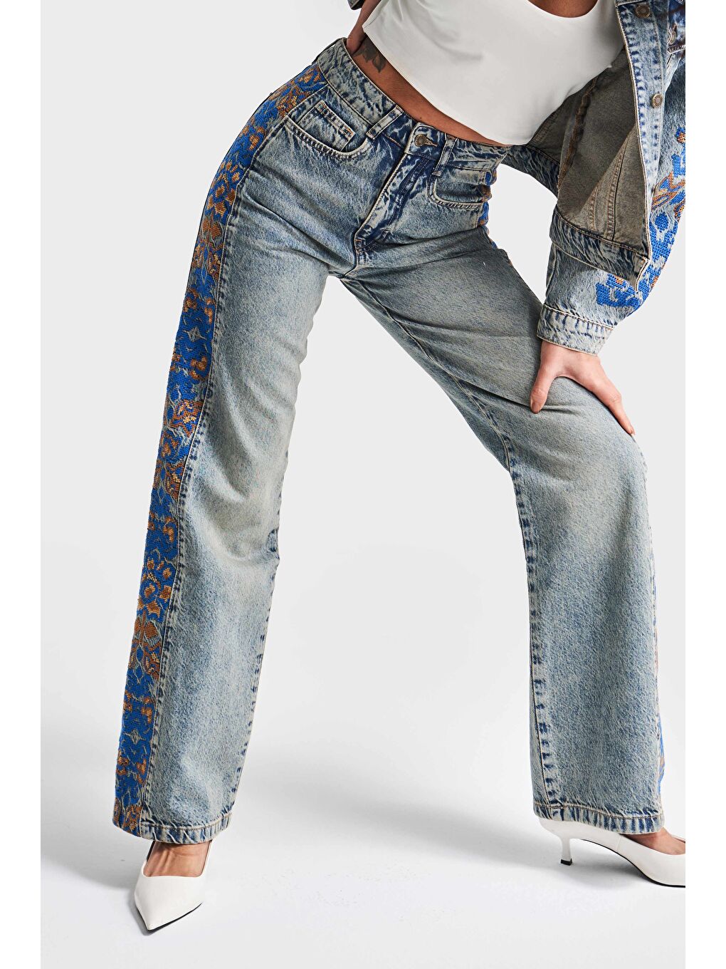 Mavi Kadın T.Kot Rengi 4S5-32 Yandan Nakışlı Straight Fit Yüksek Bel Tasarım Denim Jean-3