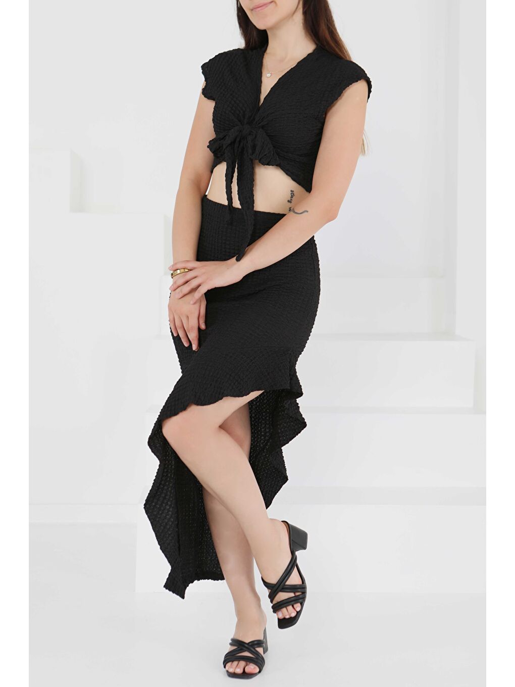 Önü Bağlamalı Etekli Takım Siyah - 27446-2