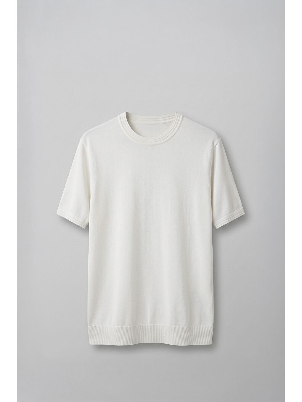 Erkek Slim Fit Bisiklet Yaka Triko Yaka T-Shirt Ekru