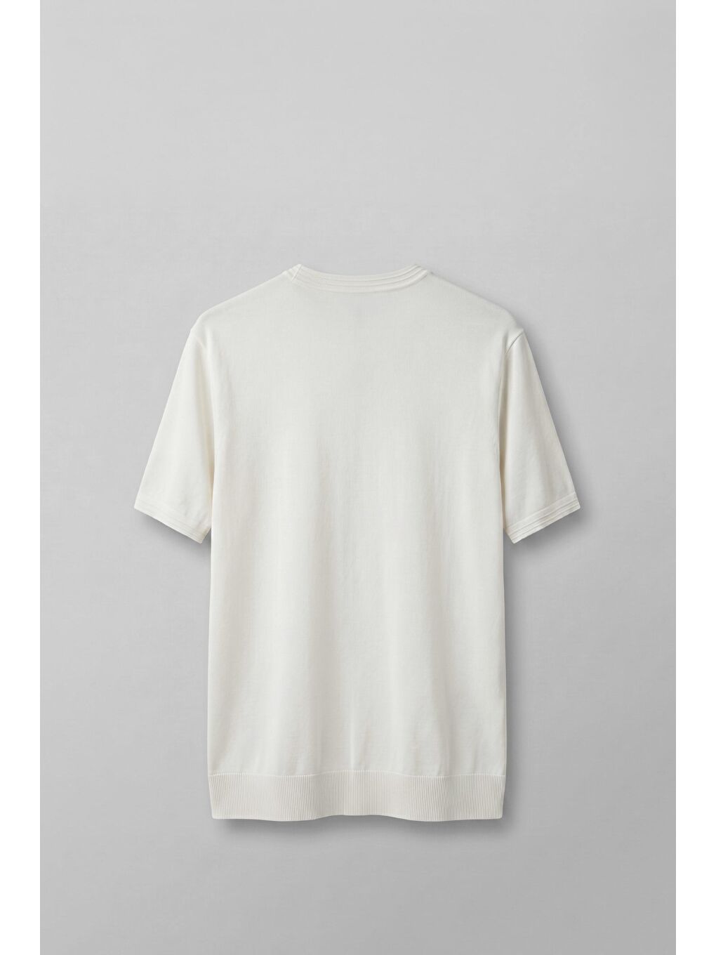 Erkek Slim Fit Bisiklet Yaka Triko Yaka T-Shirt Ekru-1