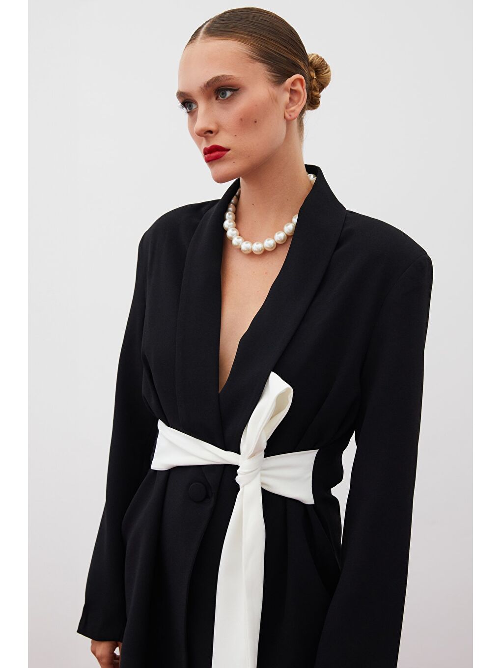 Beli Kuşaklı Uzun Ceket - Siyah-2