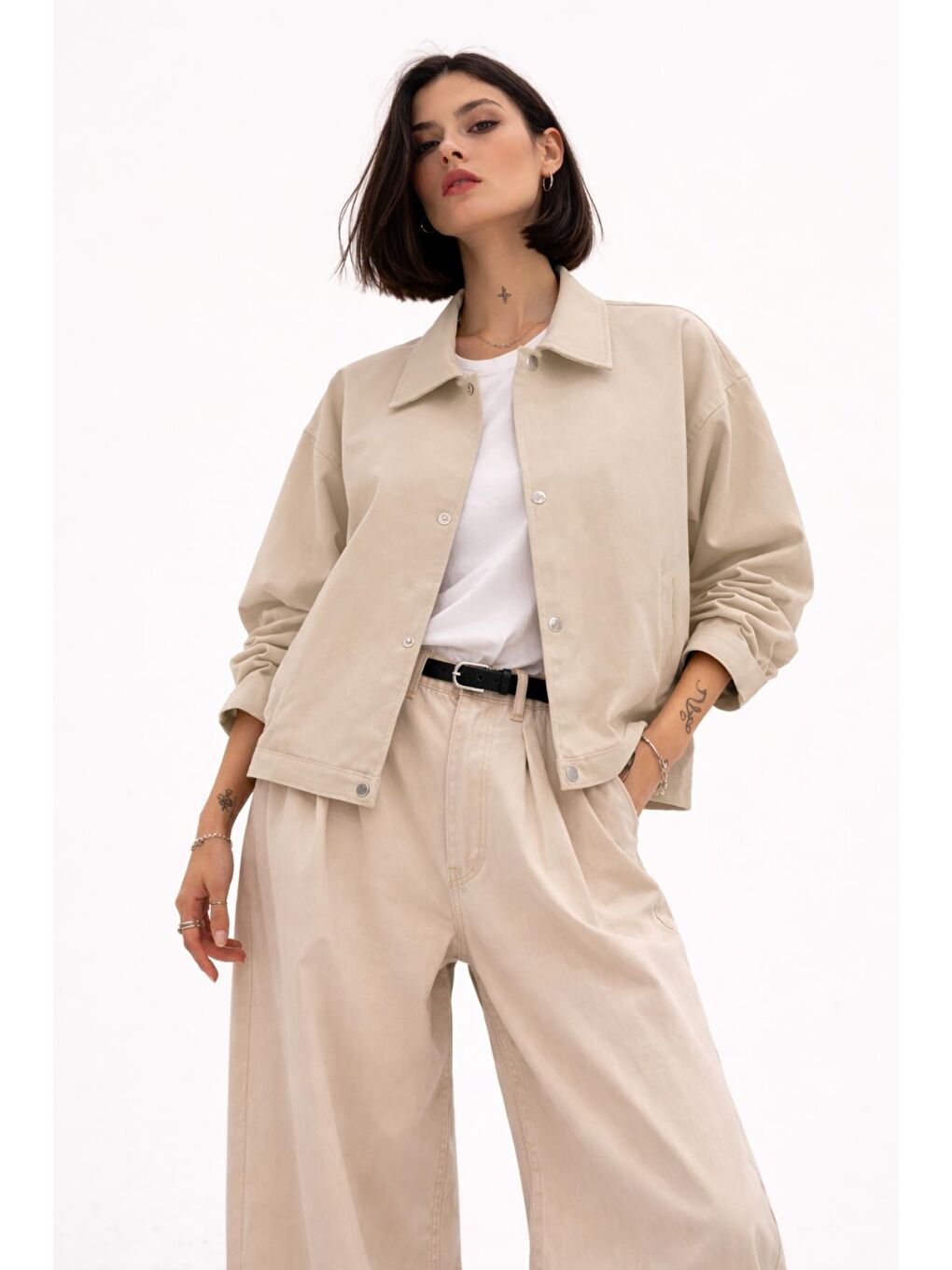 Bej Kadın Oversize Basic Gabardin Mevsimlik Polo Yaka Ceket