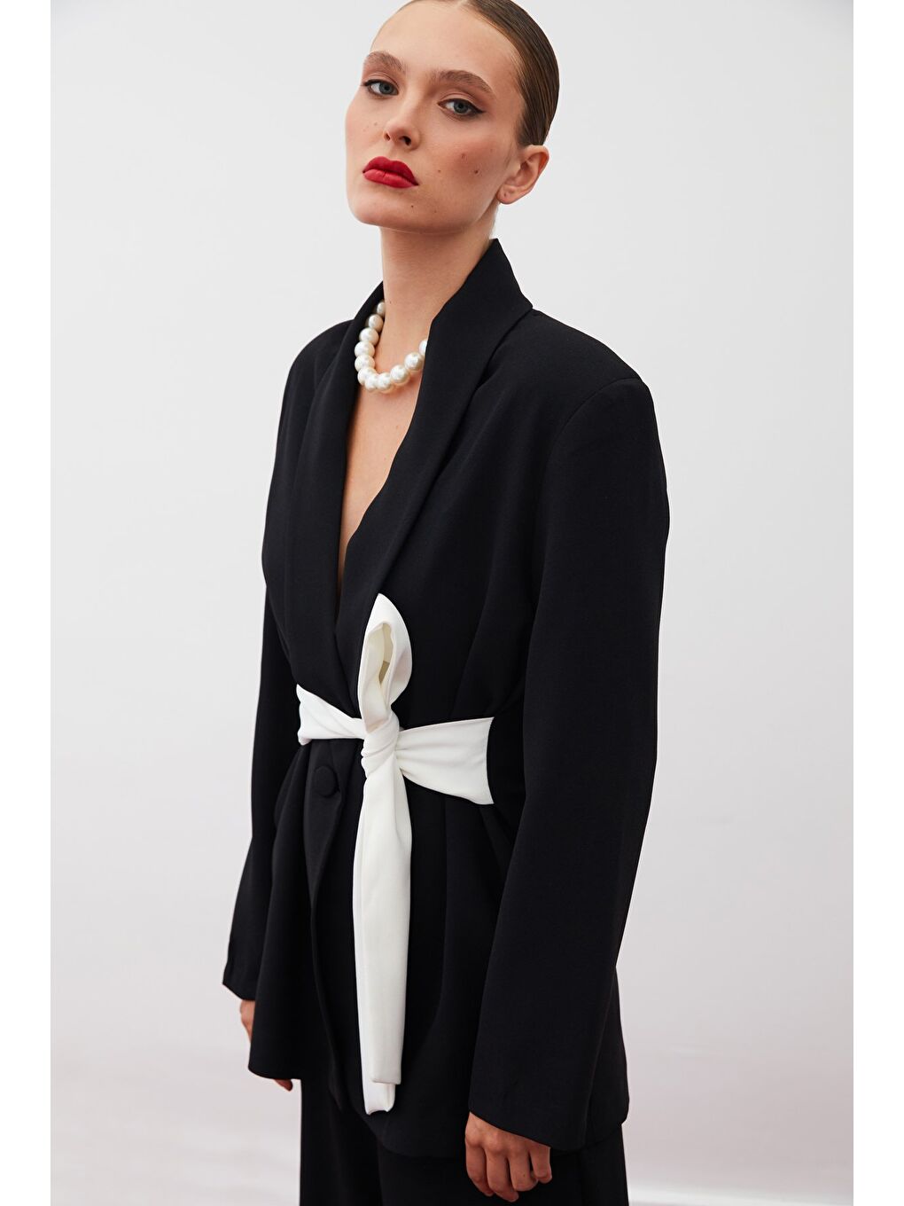 Beli Kuşaklı Uzun Ceket - Siyah-6