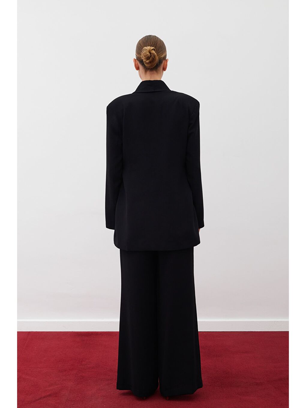 Beli Kuşaklı Uzun Ceket - Siyah-7