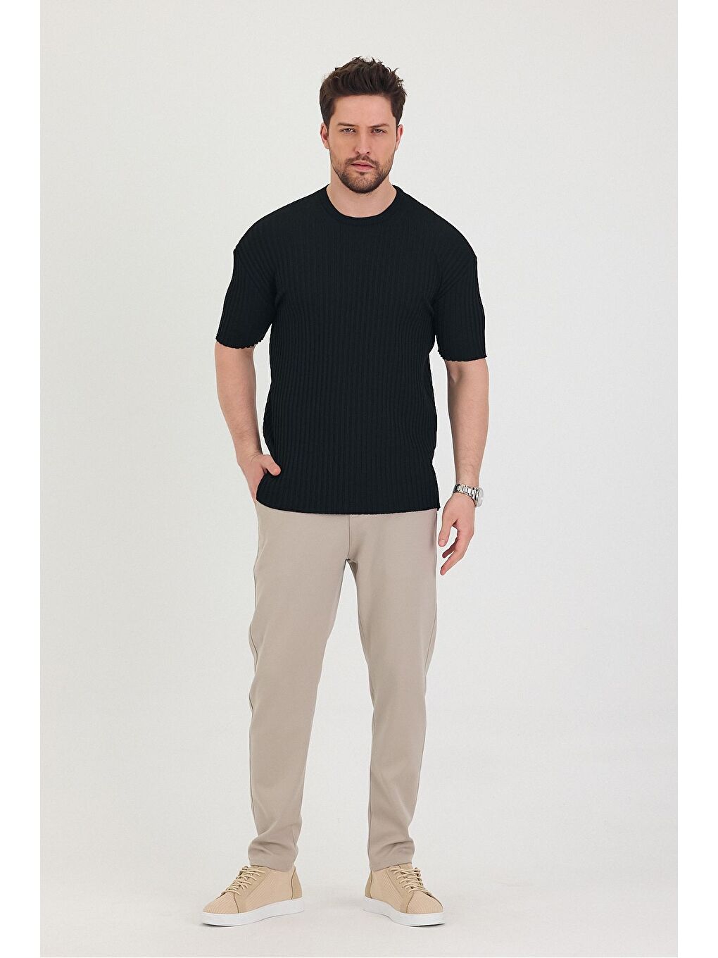 Siyah Erkek Bisiklet Yaka Fitilli Kısa Kollu Ince Triko Tişört-2