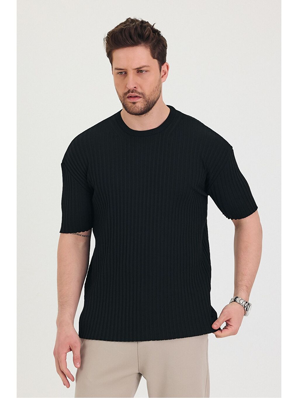 Siyah Erkek Bisiklet Yaka Fitilli Kısa Kollu Ince Triko Tişört-6