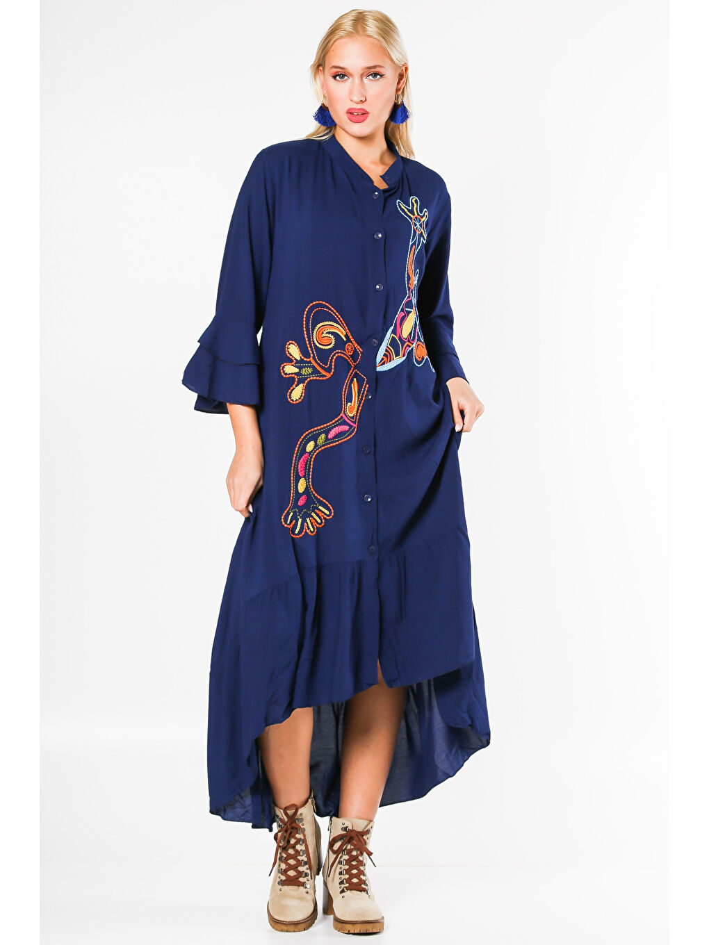 Lacivert Dik Yaka Fırfırlı Kol Düğmeli Kol Ve Etek Ucu Fırfırlı Nakışlı Oversize Dokuma Elbise-2