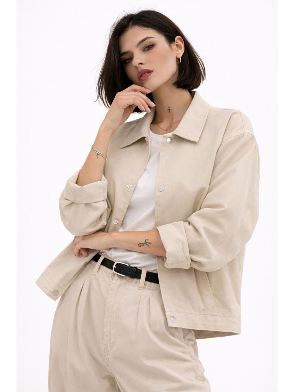 Bej Kadın Oversize Basic Gabardin Mevsimlik Polo Yaka Ceket-2