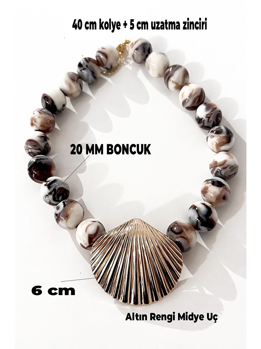 Bej İstridye Uçlu Büyük Boncuklu Kolye-3