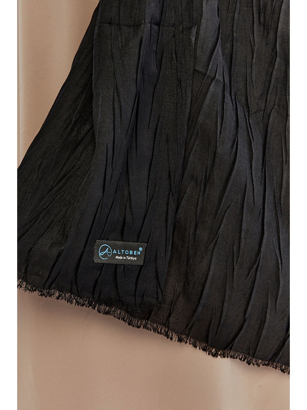 Siyah Pliseli Bambu Şal-1