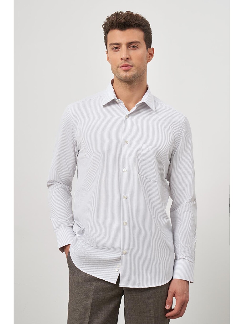 Beyaz Uzun Kol Kendinden Armürlü Cepli Pamuklu Classic Comfort Fit Gömlek 1004245155-5