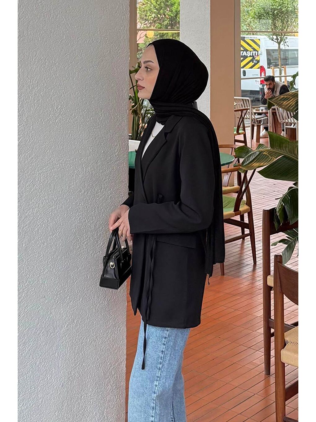 Yan Bağlama Detaylı Ceket Siyah-1