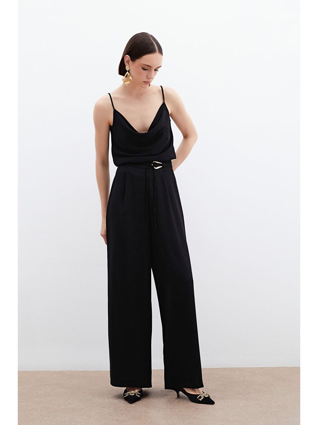 Kemerli Salaş Pantolon - Siyah-4