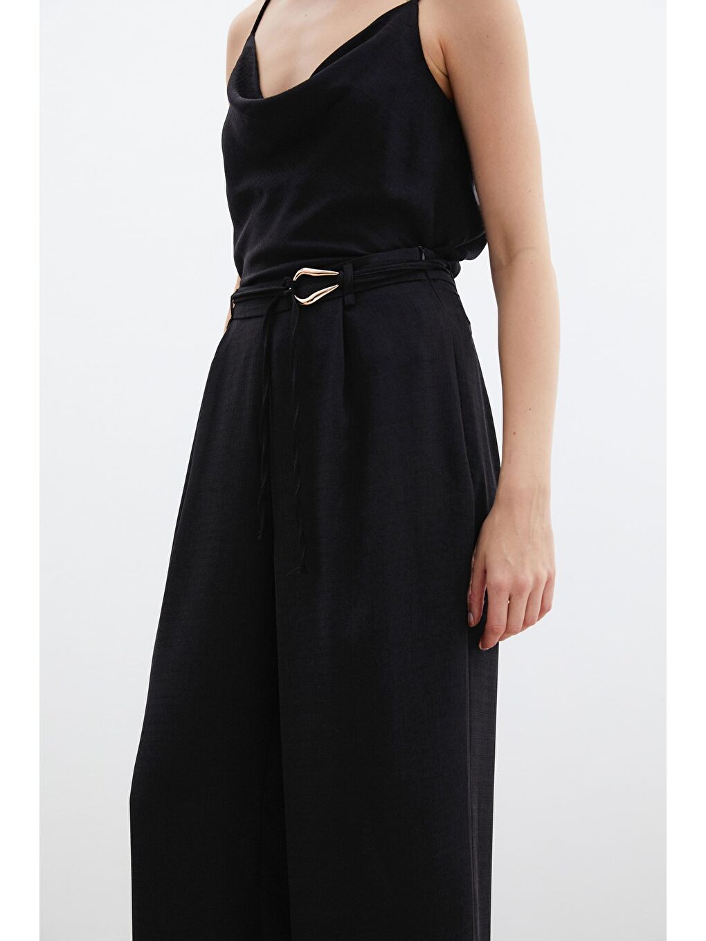 Kemerli Salaş Pantolon - Siyah-5