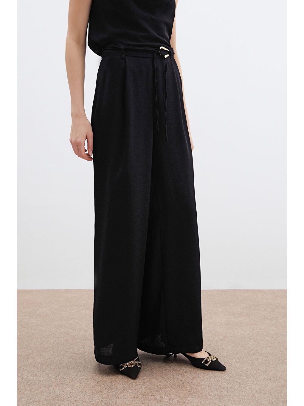 Kemerli Salaş Pantolon - Siyah-6