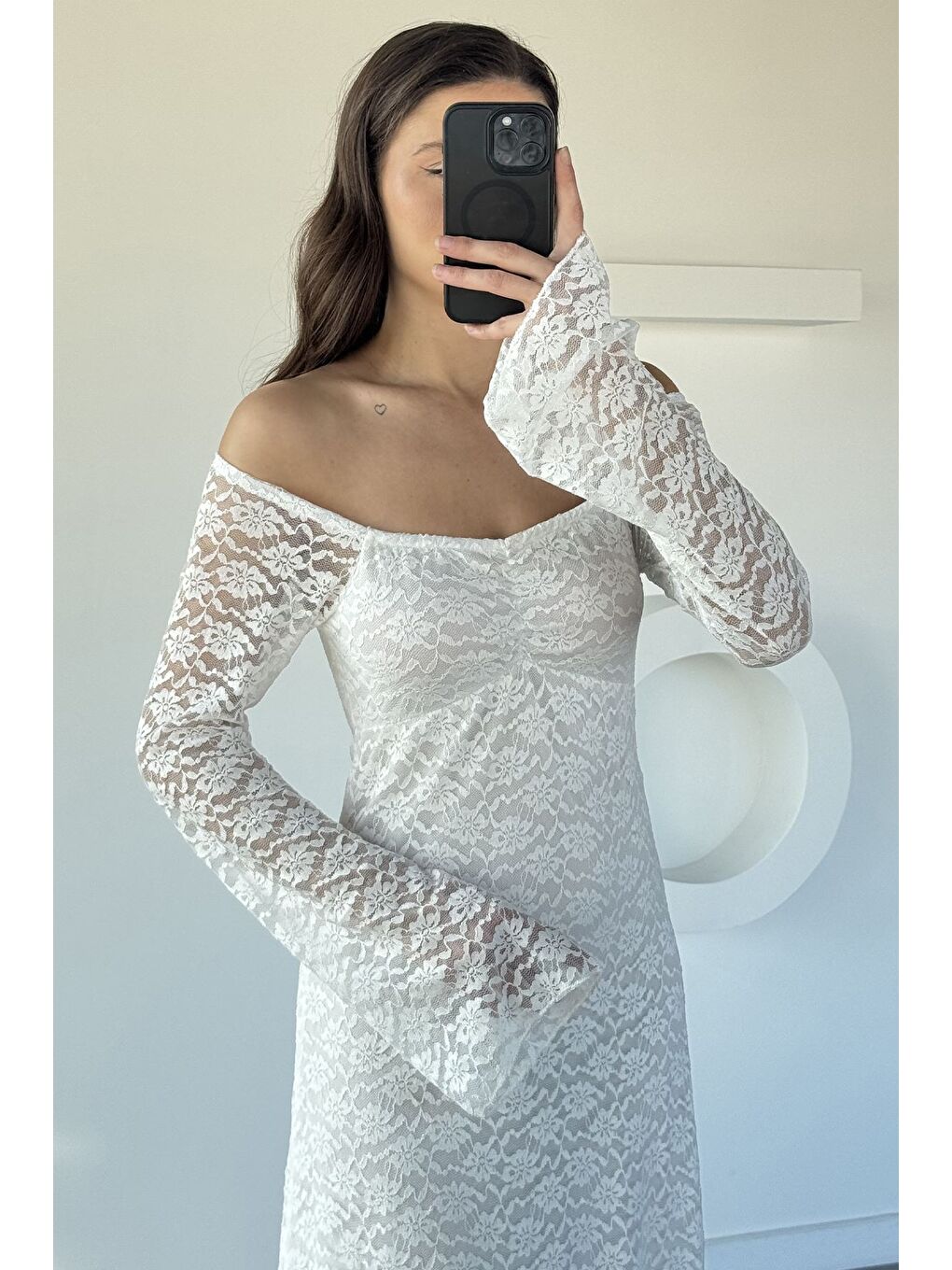 Beyaz Dantel Detaylı İspanyol Kol Uzun Elbise-4