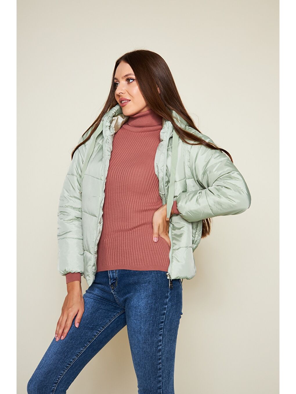 Yeşil Kadın Kışlık Cepli Basic Kapüşonlu Mint Şişme Mont