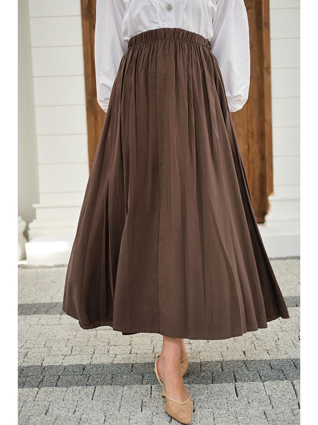 Kadın Beli Lastikli Kırışık Etek Kahverengi-3