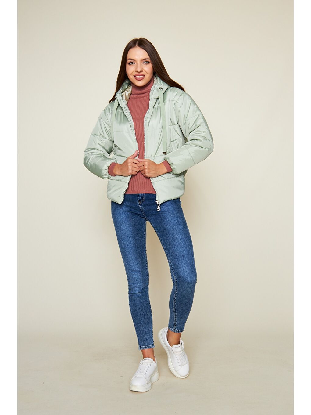 Yeşil Kadın Kışlık Cepli Basic Kapüşonlu Mint Şişme Mont-3