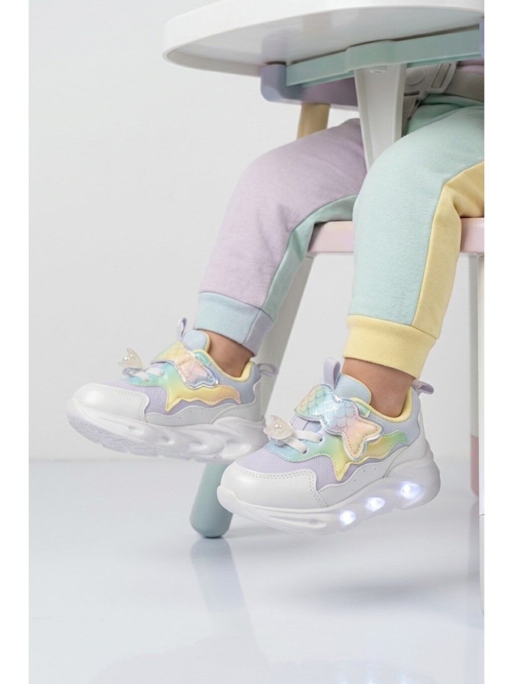 Lila Cırtlı Işıklı Anatomik Bebek Spor Ayakkabı Sneaker Aria B-1