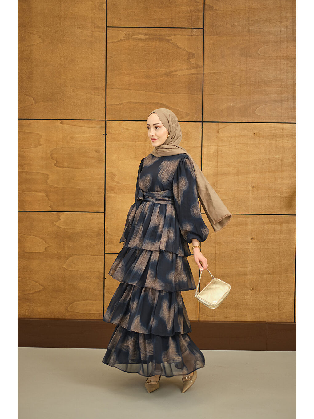 Kadın Kat Kat Dökümlü Şifon Elbise Lacivert-3